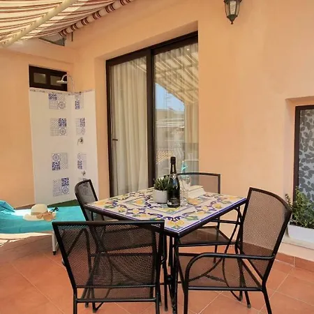 Panzió Ines Giardini Naxos