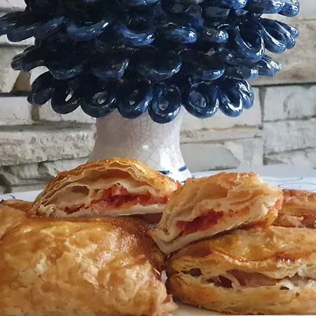 Alojamento de Acomodação e Pequeno-almoço Ines Giardini Naxos